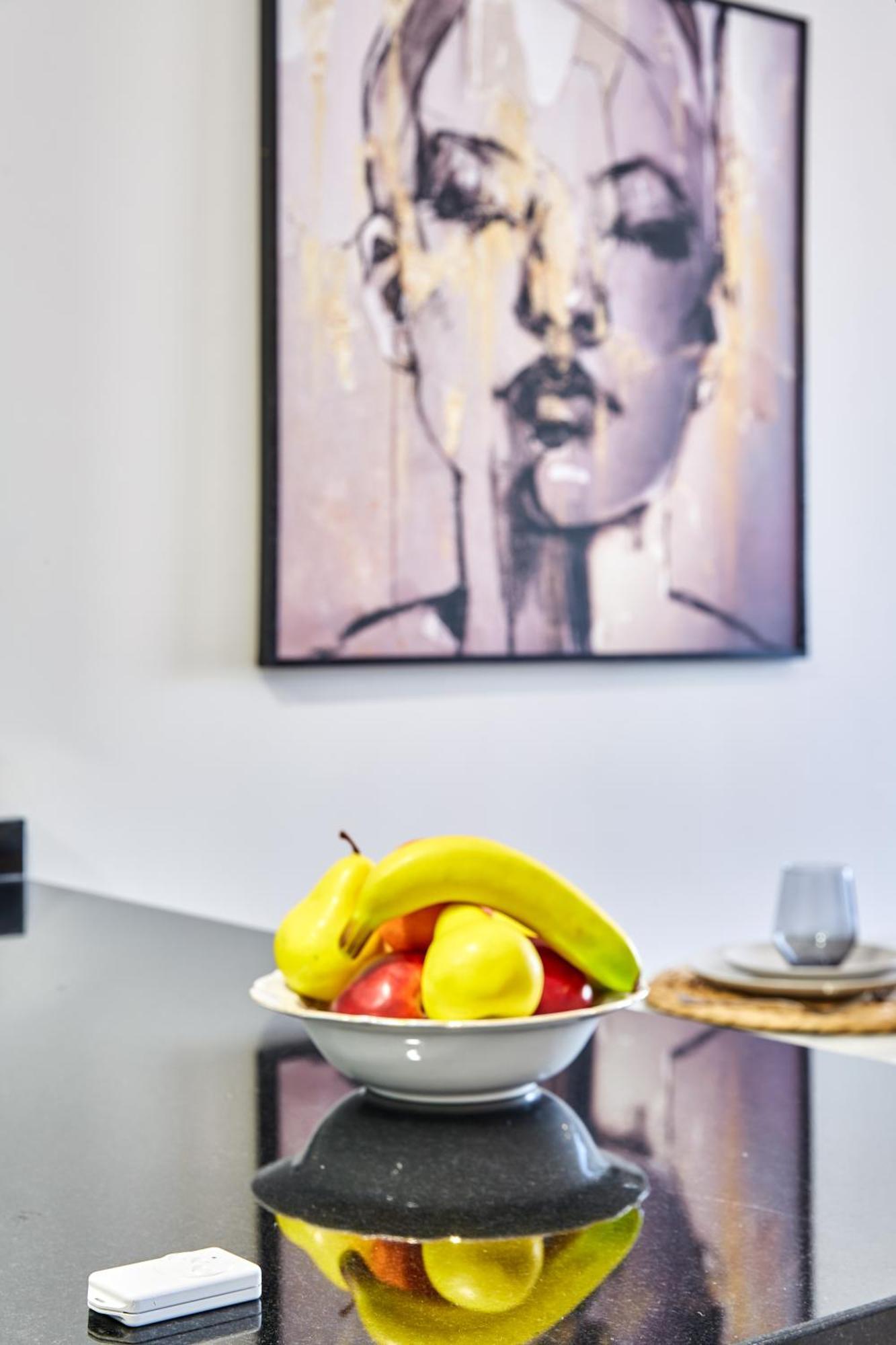Sleek And Modern 2-Bed Unit In Downtown Casa Lejlighed Casablanca Eksteriør billede